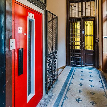Centric Lifestyle Apartments Budapest Bagian luar foto