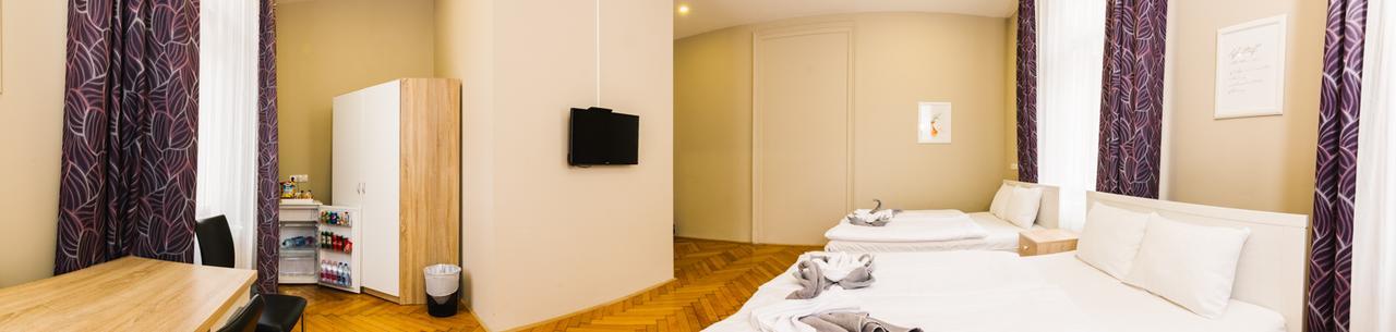 Centric Lifestyle Apartments Budapest Bagian luar foto