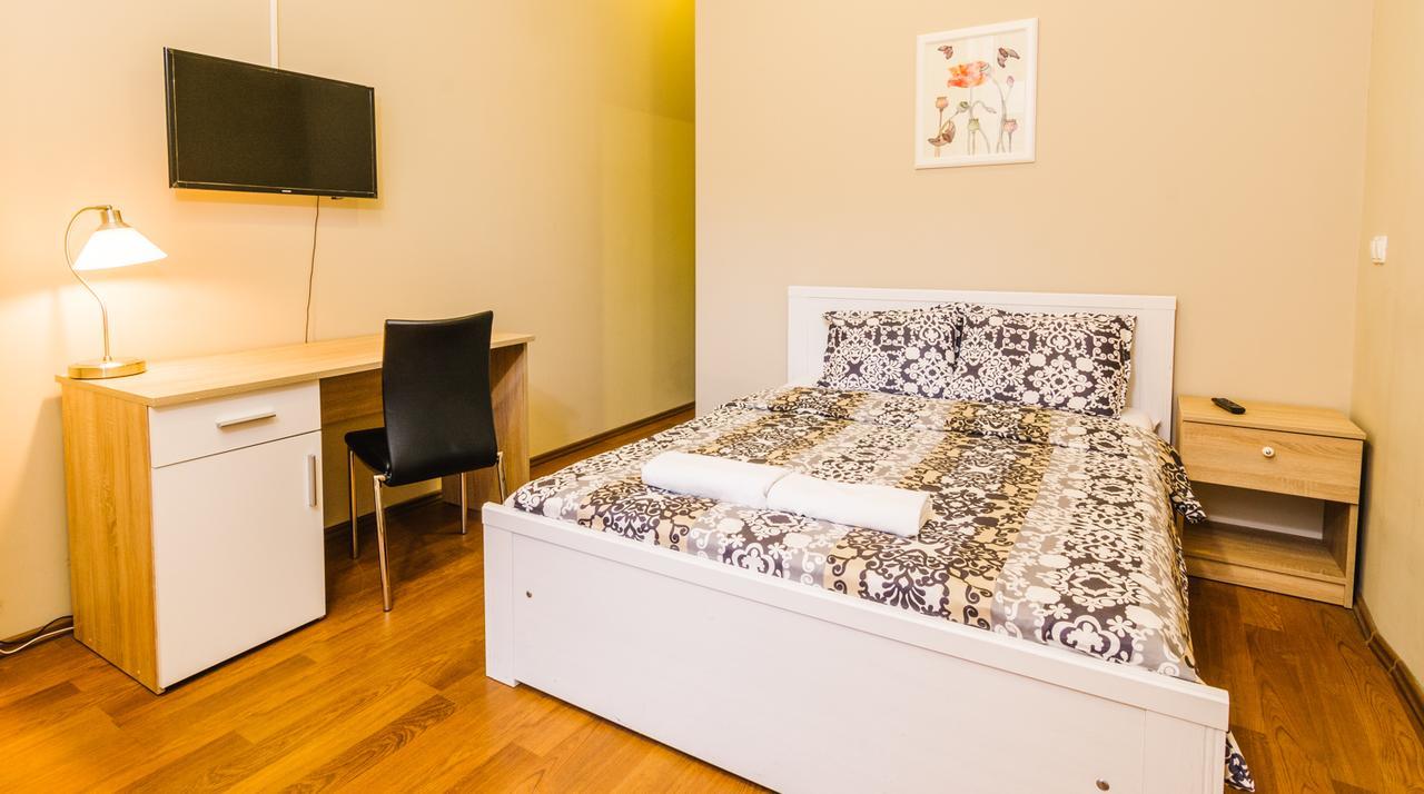 Centric Lifestyle Apartments Budapest Bagian luar foto