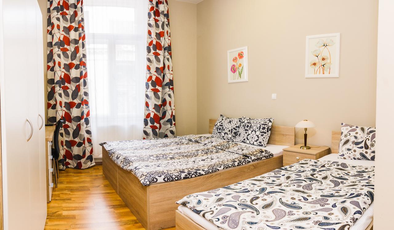 Centric Lifestyle Apartments Budapest Bagian luar foto